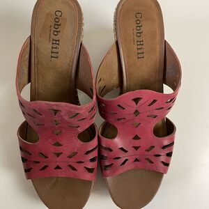 Cobb Hill Red Leather Wedge Sandals Size 11M EUC